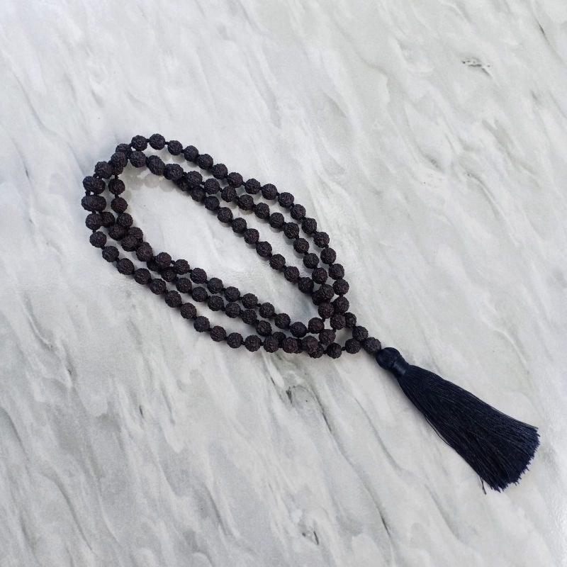 Kalung Rudraksa 108 Japamala Hitam / Kalung Rudraksa Hitam / Kalung Biji Genitri / Kalung Genitri Bali / Kalung Japamala / Rudraksha Japamala / Kalung Berjapa / Kalung Khas Bali / Kalung Pria / Biji Genitri Hitam / Craftdewata