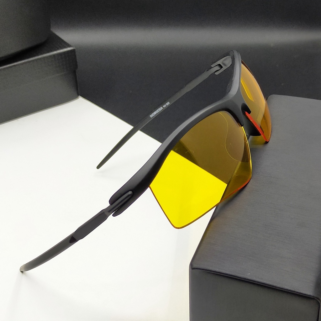 Kacamata polycarbonate pria tidak mudah patah dengan frame yang sporty kekinian / 001