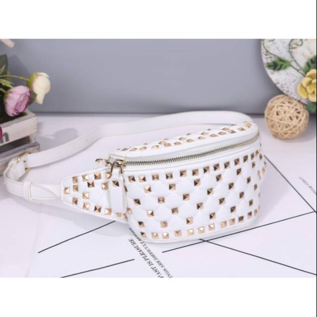RESTOCK VALENTINO FREE ROCKSTUD SPIKE BELT BAG #666