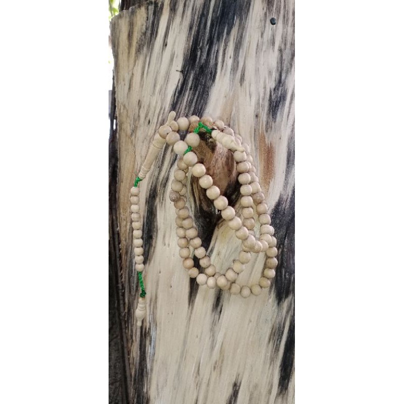 Tasbih Kayu Cendana NTT