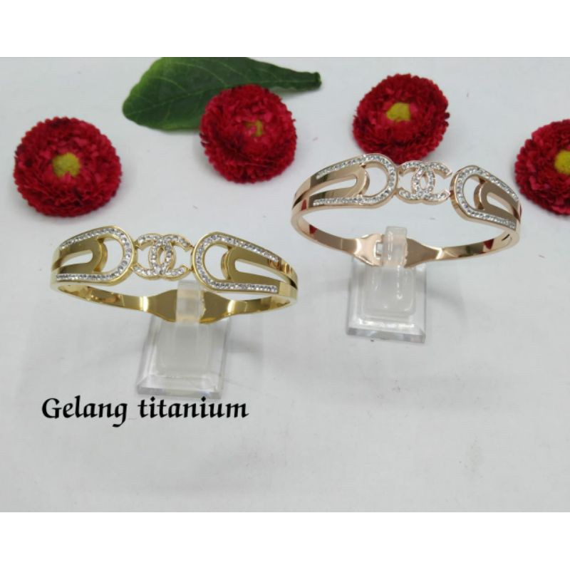 Fourfashion Gelang Bangle Titanium Chenel Permata Premium S109