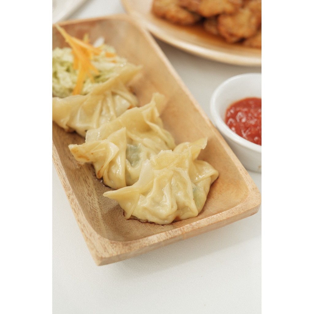 

Gyoza Ayam isi 10 /Jiaozi /KuoTie /Guotie /Mandu/Dumplings /Pangsit