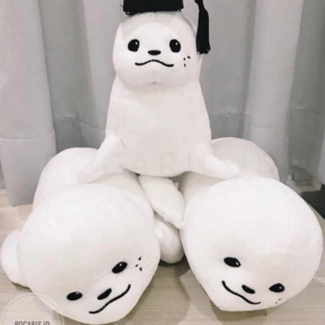 seal ong doll - sitting version