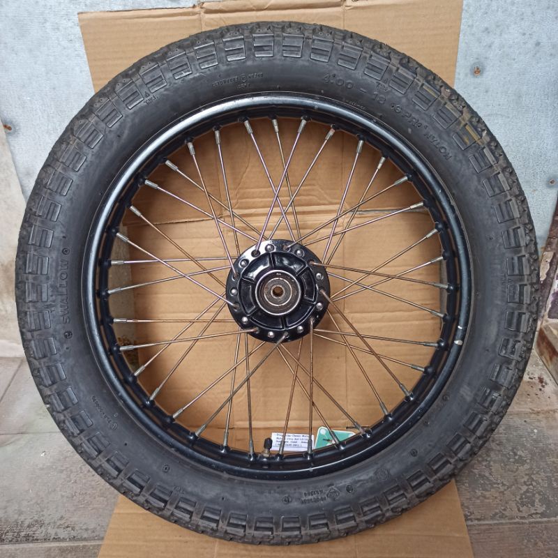 Roda Depan set velg HM ban swallow 400 18 tromol depan GL Pro ori original second motor custom scram