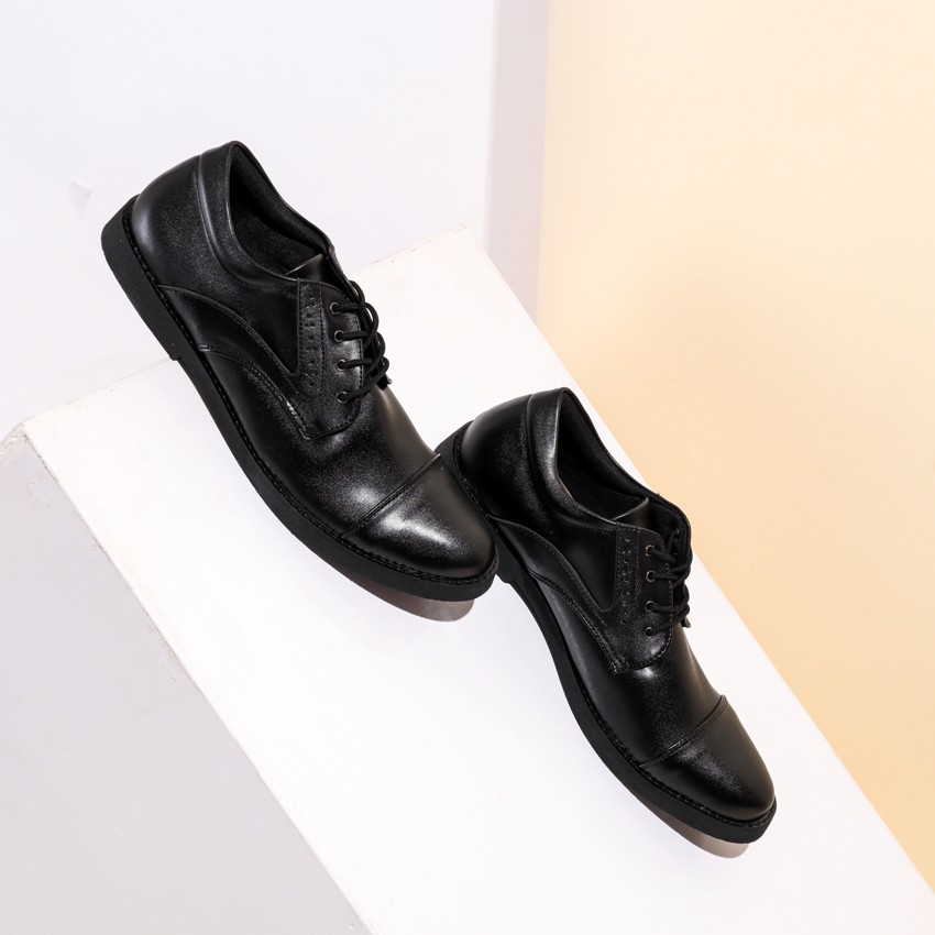 Sepatu Kantor Formal Giant Flames Naruna Black
