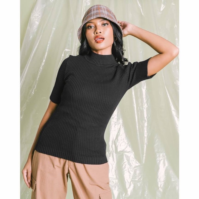 turtleneck wanita / kaos turtleneck wanita / turtle neck rajut / rajut turtleneck wanita / kaos turtleneck / turtleneck wanita lengan pendek / kaos turtle neck pria / rajut turtleneck / turtleneck knit / turtleneck knit wanita / turtleneck keren