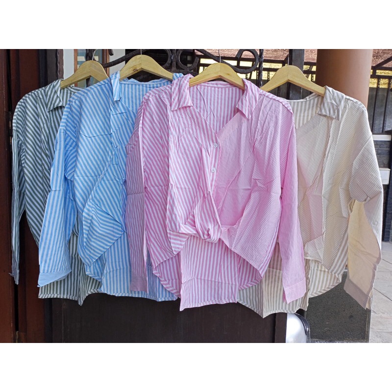 Kemeja korea / Kemena wanita / Atasan wanita / Kemeja salur / Kemeja garis-garis / Kemeja motif gari