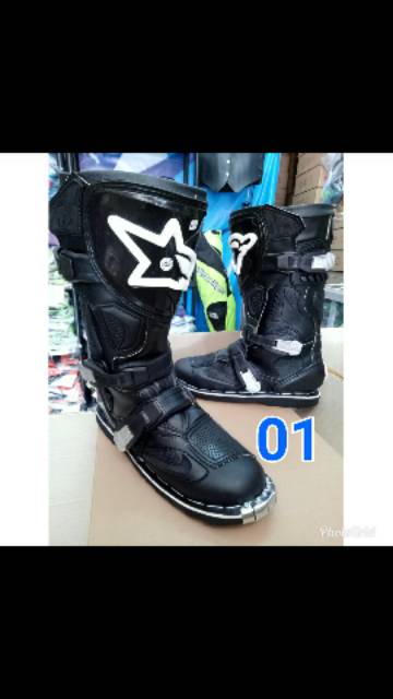 Sepatu  new RnL adventure