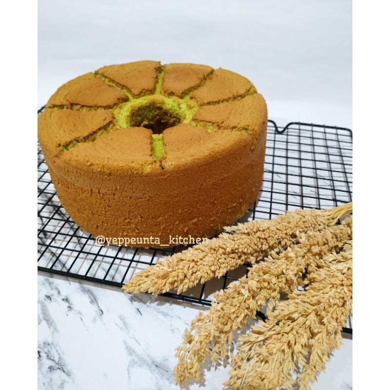 

CHIFFON PANDAN CAKE