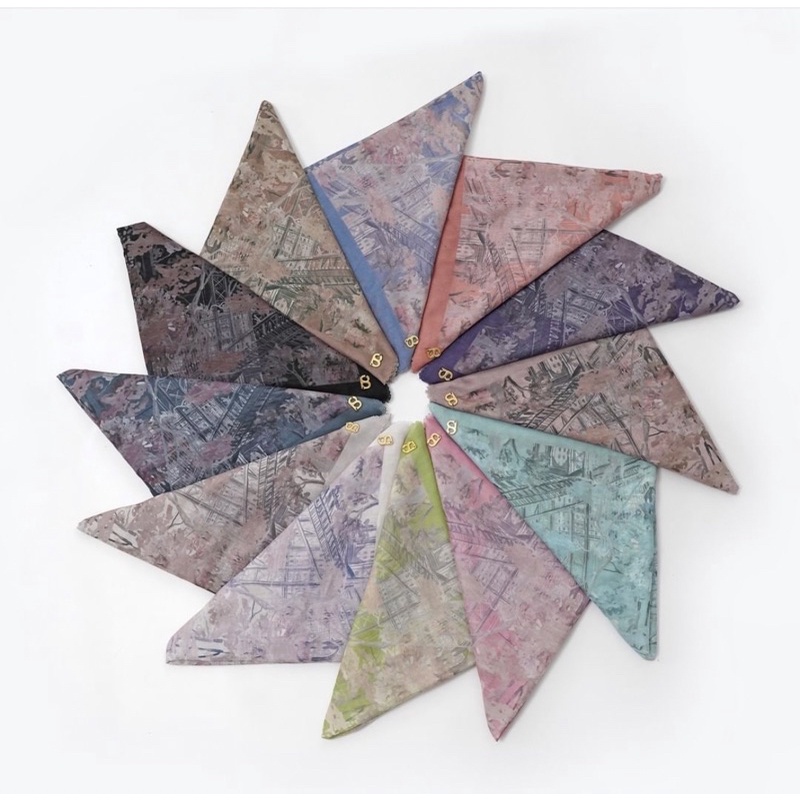 New York Series 3 Courage Buttonscarves