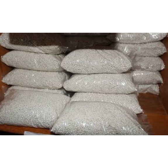 Pupuk Pupuk Mutiara Putih Pupuk Serba Guna 1kg / Pupuk Mutiara Urea