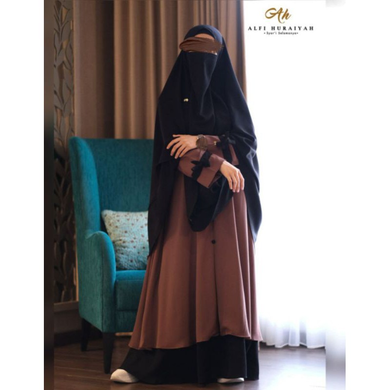 Alfi Huraiyah Gamis Senja Hijab Syari Polos