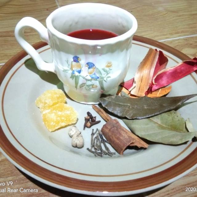 

Wedang uwuh
