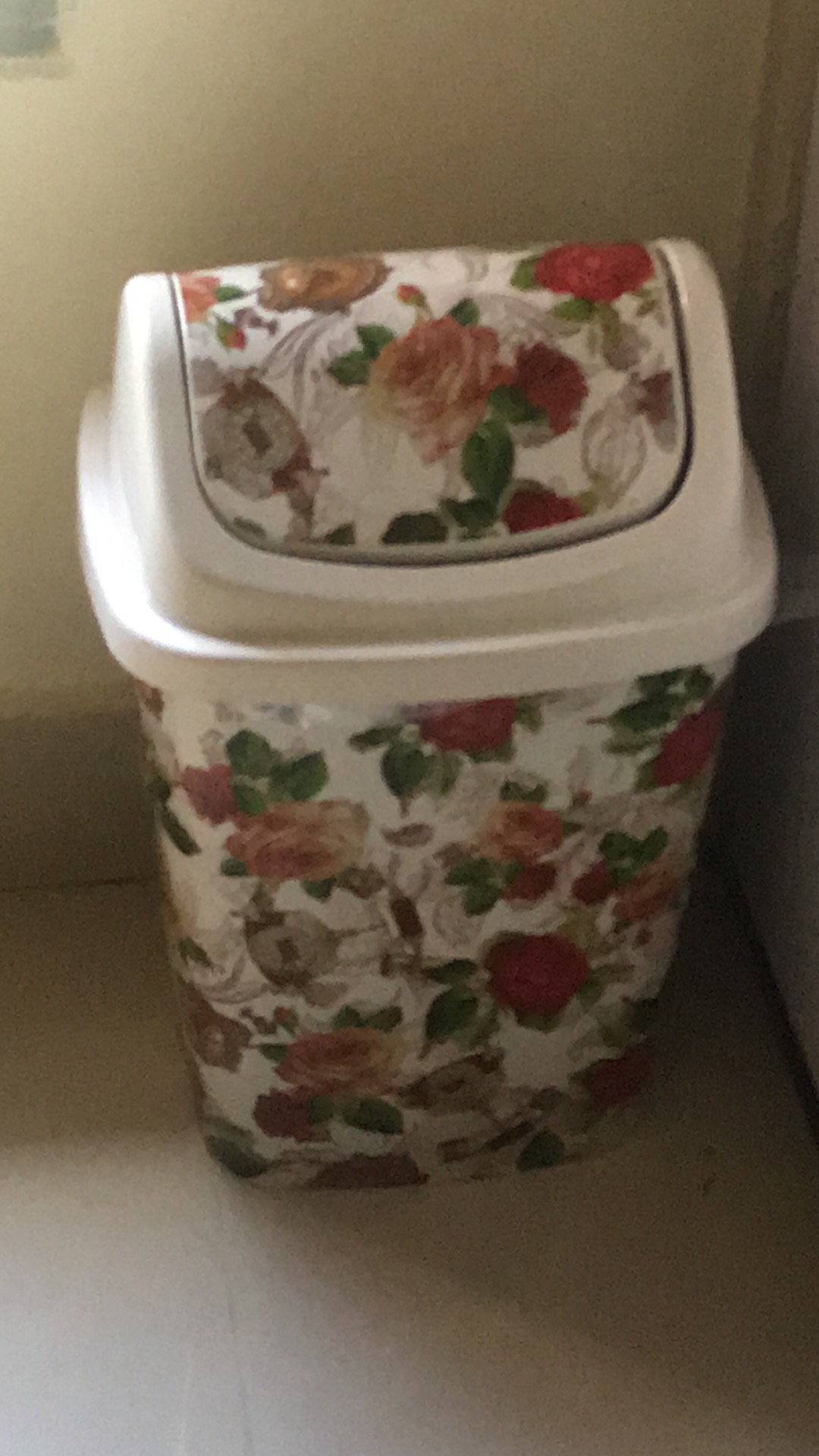 Tempat Sampah Tutup Goyang,print Rose/shaby / Ester Size 5l Dan 10l, 15l