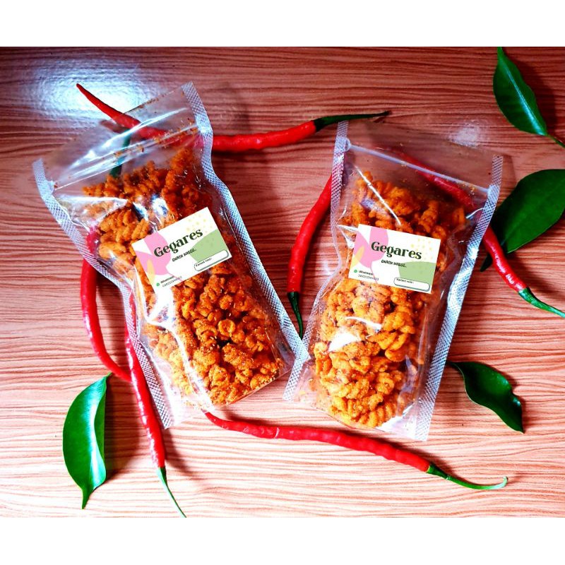 

MAKARONI SPIRAL PEDAS 85gr