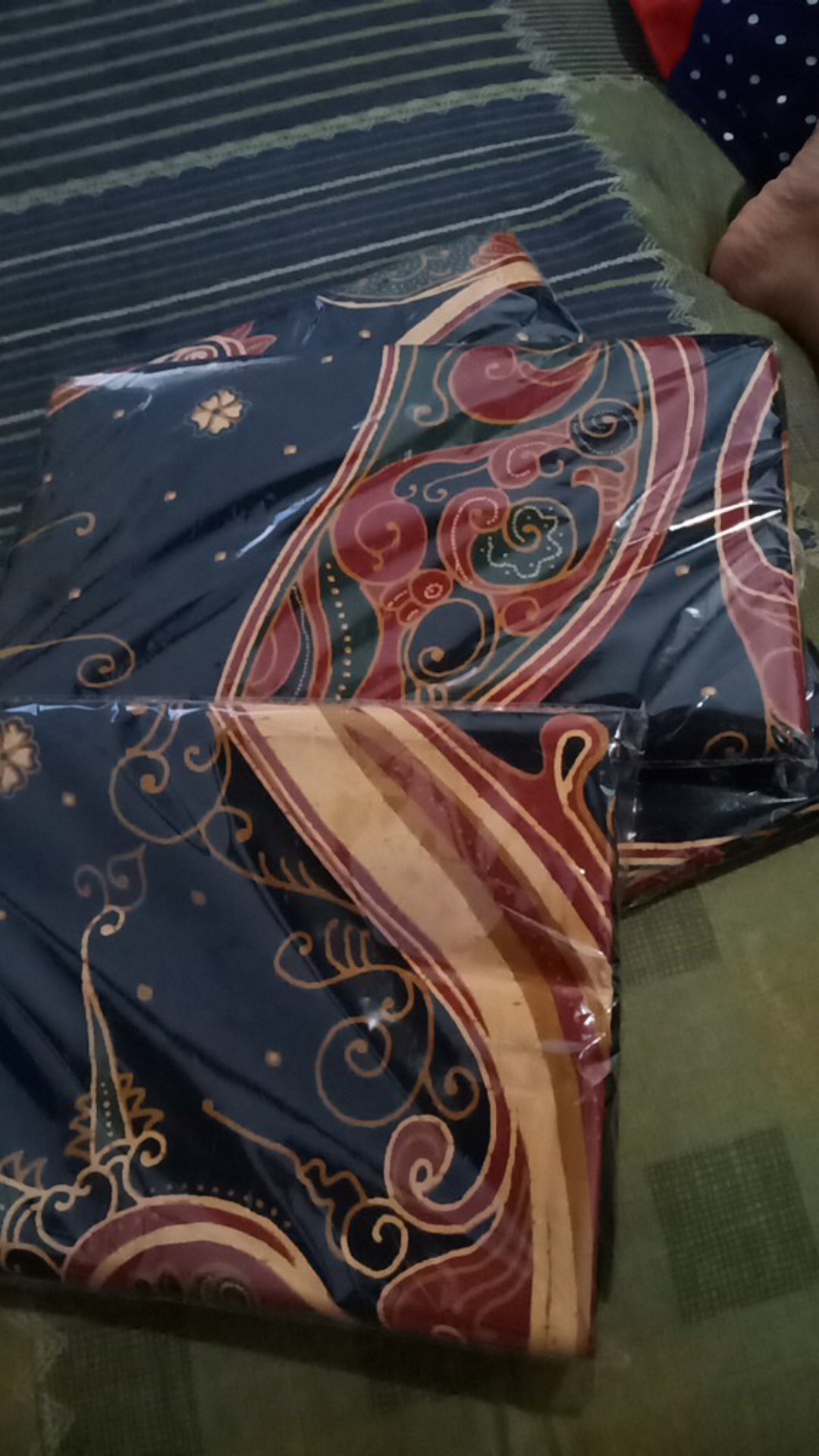 Kain Batik Solo (cabut) Motif Galaran Abstrak