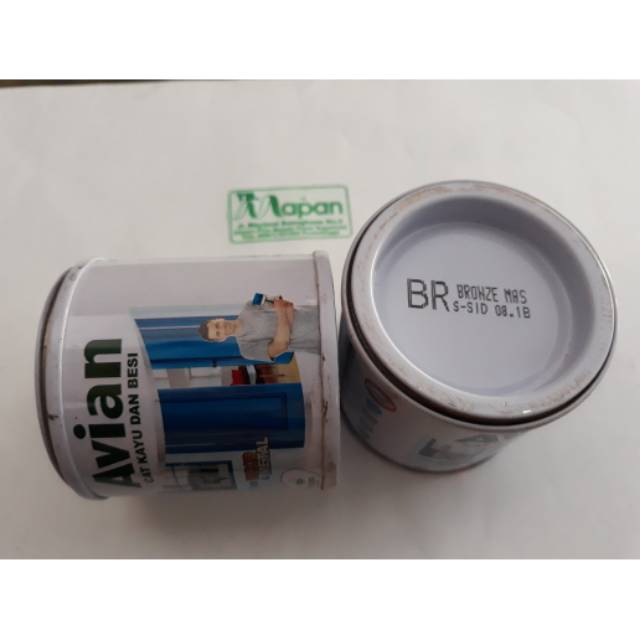 Cat avian warna emas