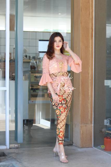 Kebaya Bali Murah Lengan Lonceng | kebaya Kondangan