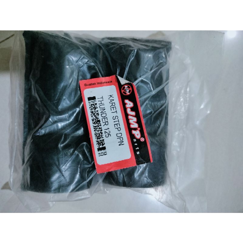 KARET FOOT STEP DEPAN THUNDER 125