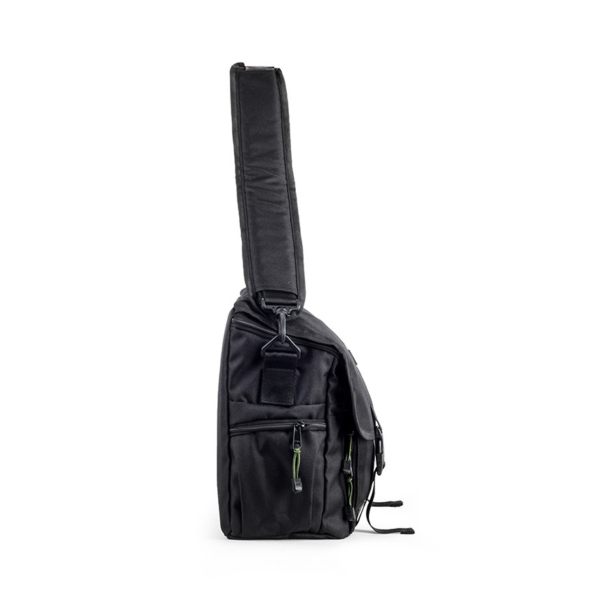 Delta Black | Tas Slempang Messenger Multifungsi Sling Bag Pria Men Wanita Slingbag | FORIND x Arcio