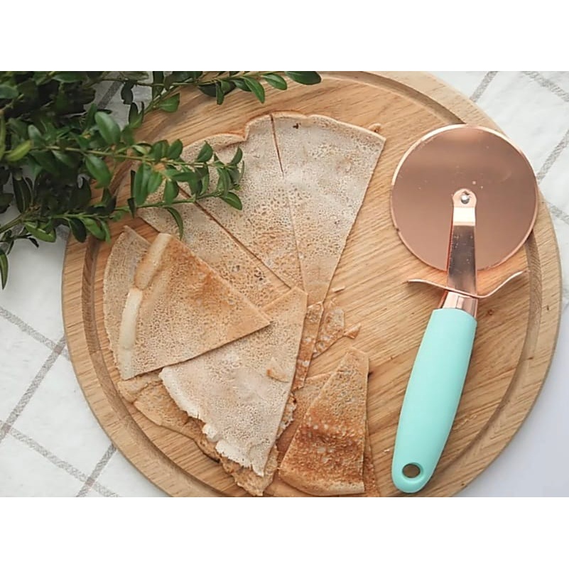 

Pizza Wheel Cutter / Pisau Pemotong Pizza - Rose Gold Series