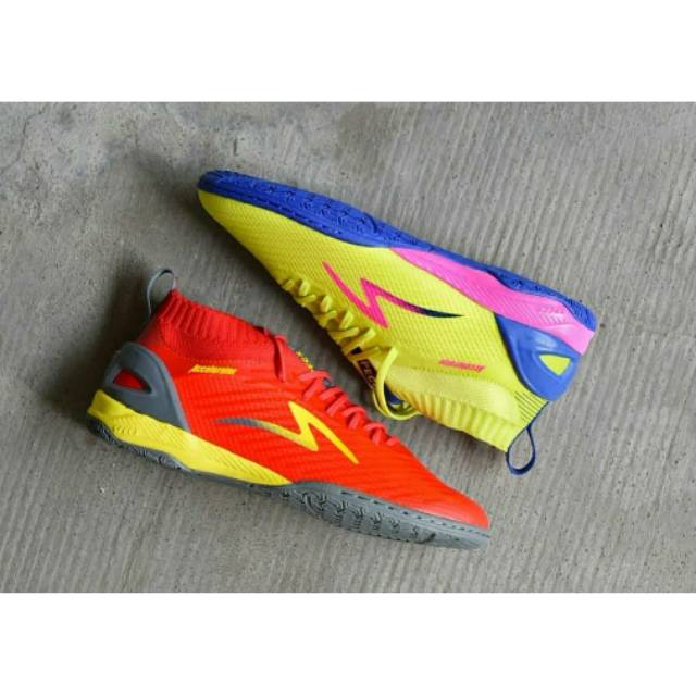 Specs accelerator infinity in-emperor