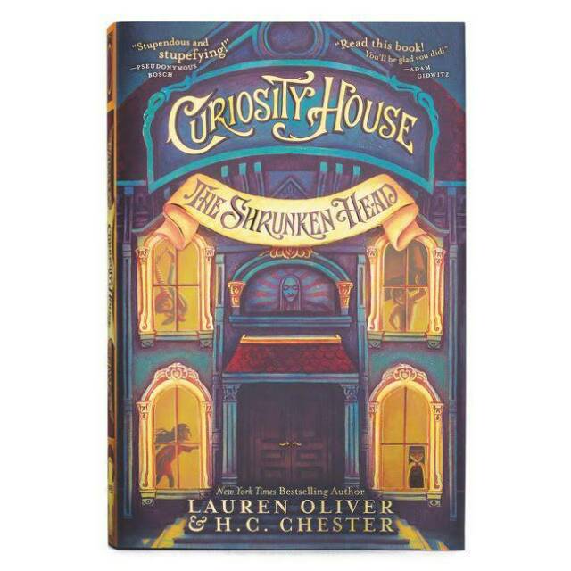 Novel Curiosity House : The Shrunken Head
