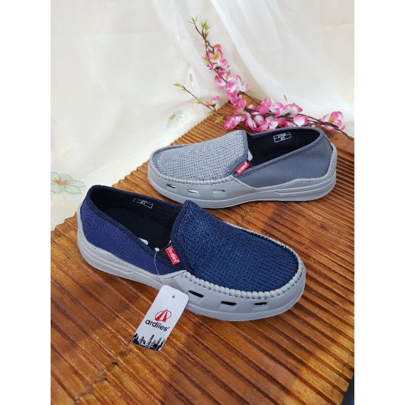 ARDILES SEPATU  PRIA DEWASA