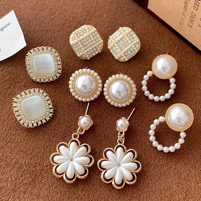 Anting Tusuk Aksen Mutiara Dan Berlian Gaya Vintage Korea Untuk Wanita