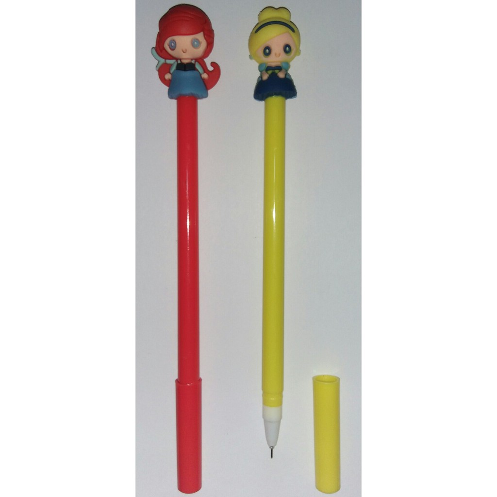 

pulpen unik boneka