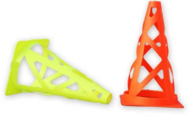 Cone kerucut kun alat olahraga latihan sepak bola futsal basket tenis bulu tangkis murah