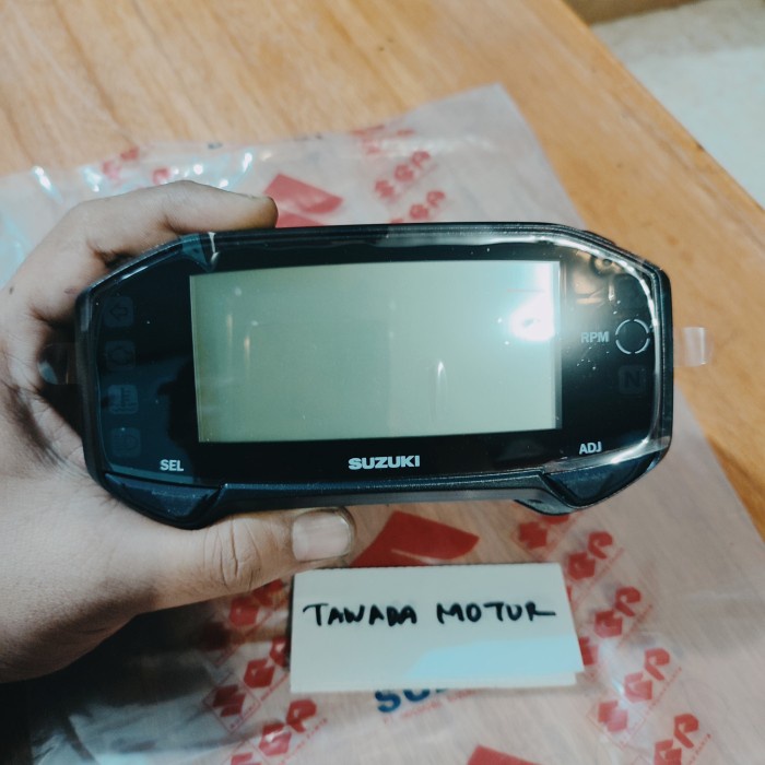 SPEEDOMETER DIGITAL ASSY SUZUKI BANDIT KODE PART 34100-12K11
