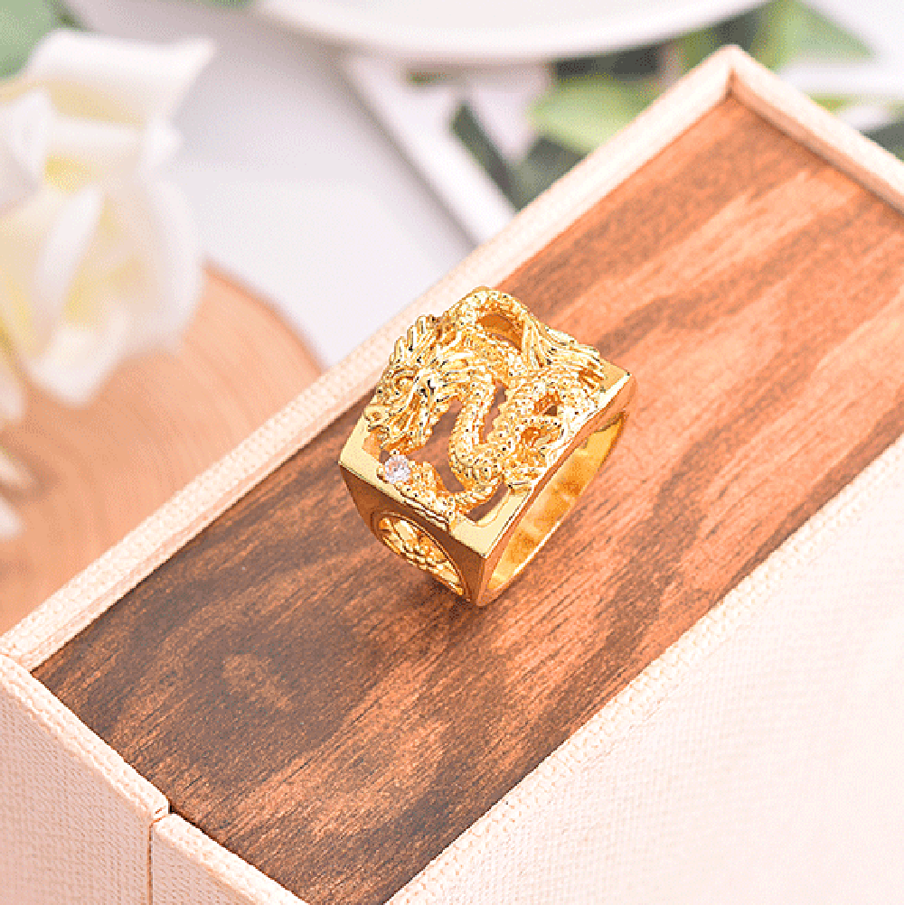 Cincin Kristal Berlian Naga Emas Hewan Baja Titanium Pria Punk Fashion Perhiasan Aksesoris Gold Rings