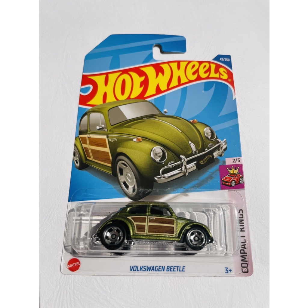 HOTWHEELS HOT WHEELS VOLKSWAGEN BEETLE HIJAU COMPACT KINGS LOT F 2022 DIECAST MINIATUR MOBIL MAINAN 