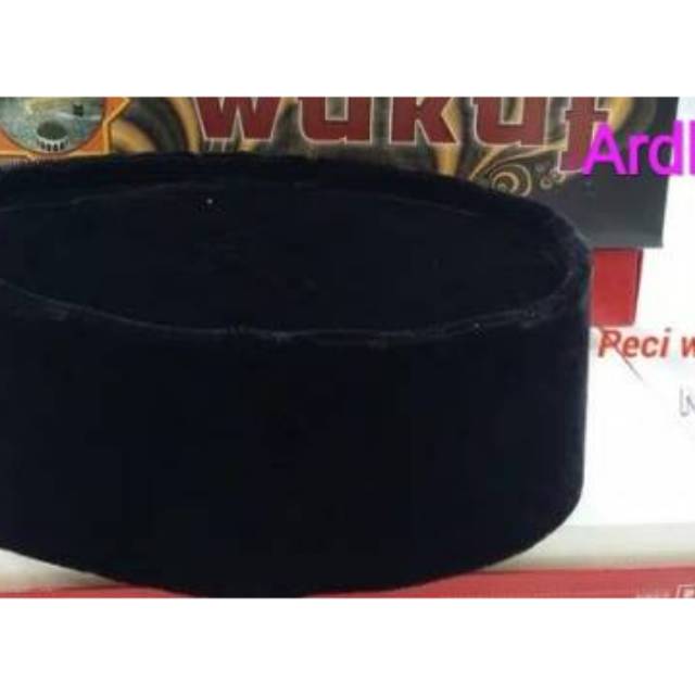 Peci hitam II peci nasional wukuf