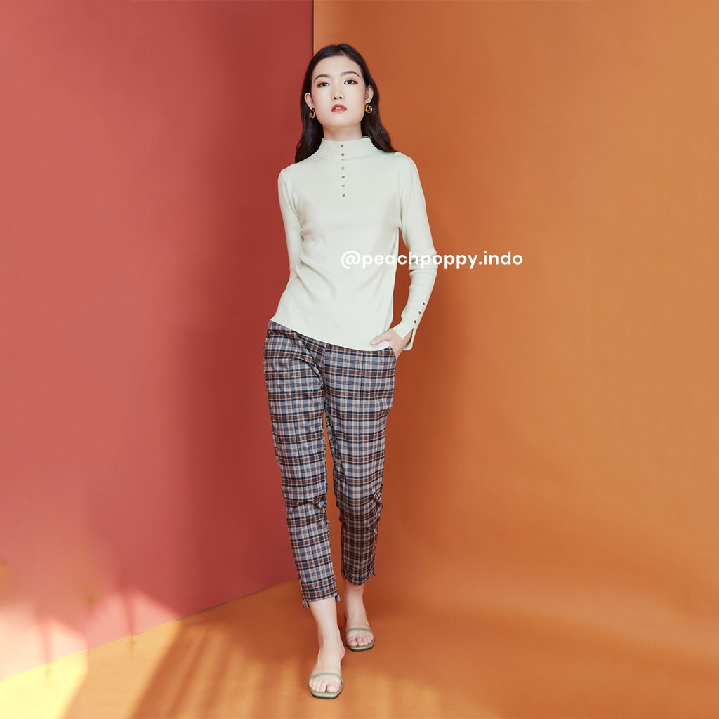 Peach Poppy Nicole Top - Atasan Wanita Kaos Turtleneck Lengan Panjang