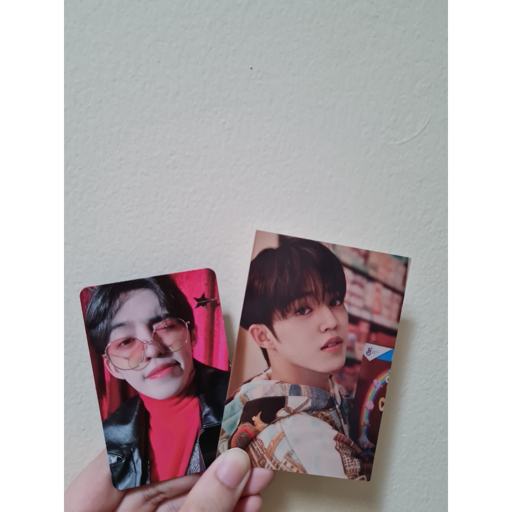 Set PC HYBE & Gomagz Black Seventeen