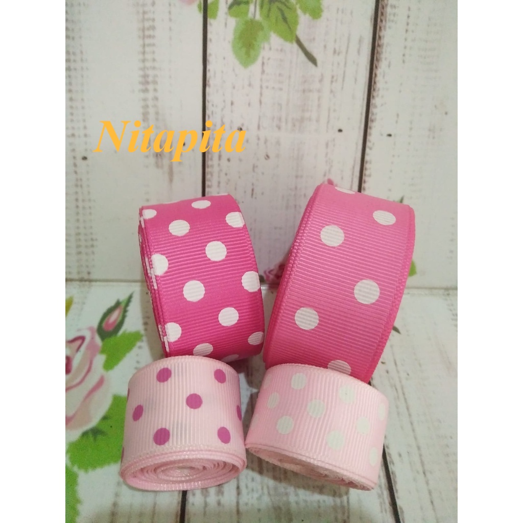 

GRANDMLATI RB46 (PER yard) PITA GROSSGRAIN 2,5CM POLKADOT
