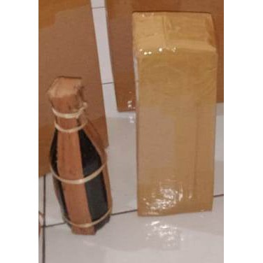 

Madu Hitam Baduy (325 mℓ, ukuran kecil)