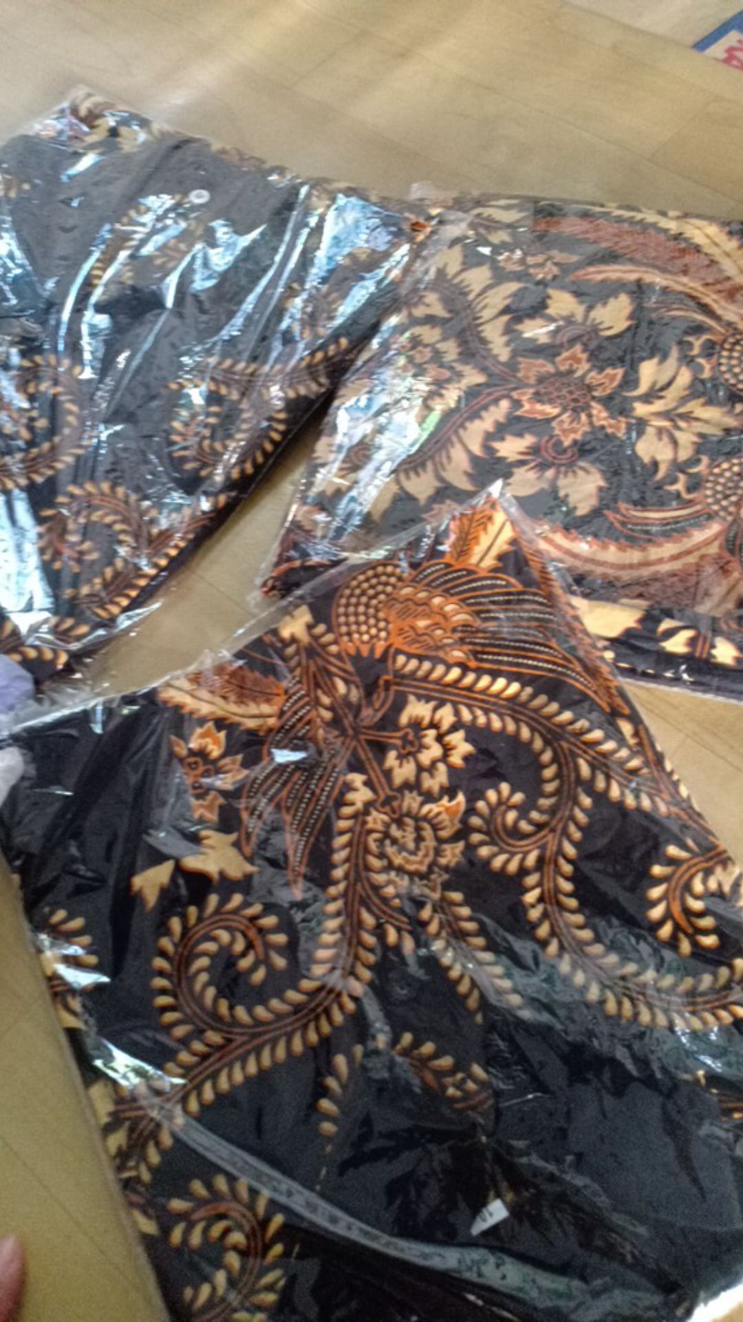 Batik Couple Keluarga Modern Bisa Pisah Bahan Katun