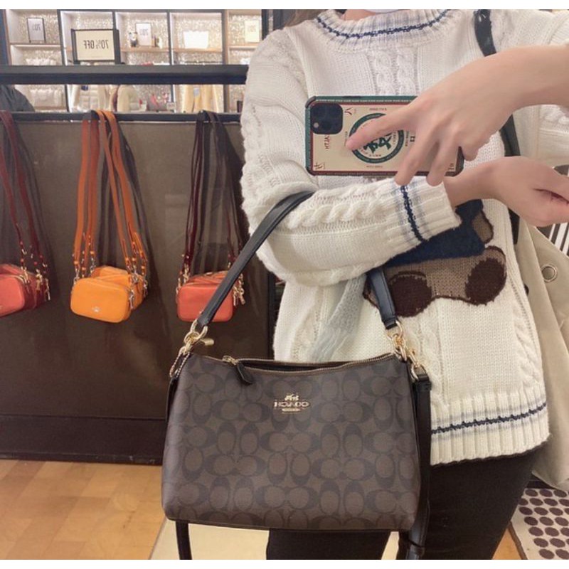 TAS COACH LEWIS SIGNATURE MAHOGANY