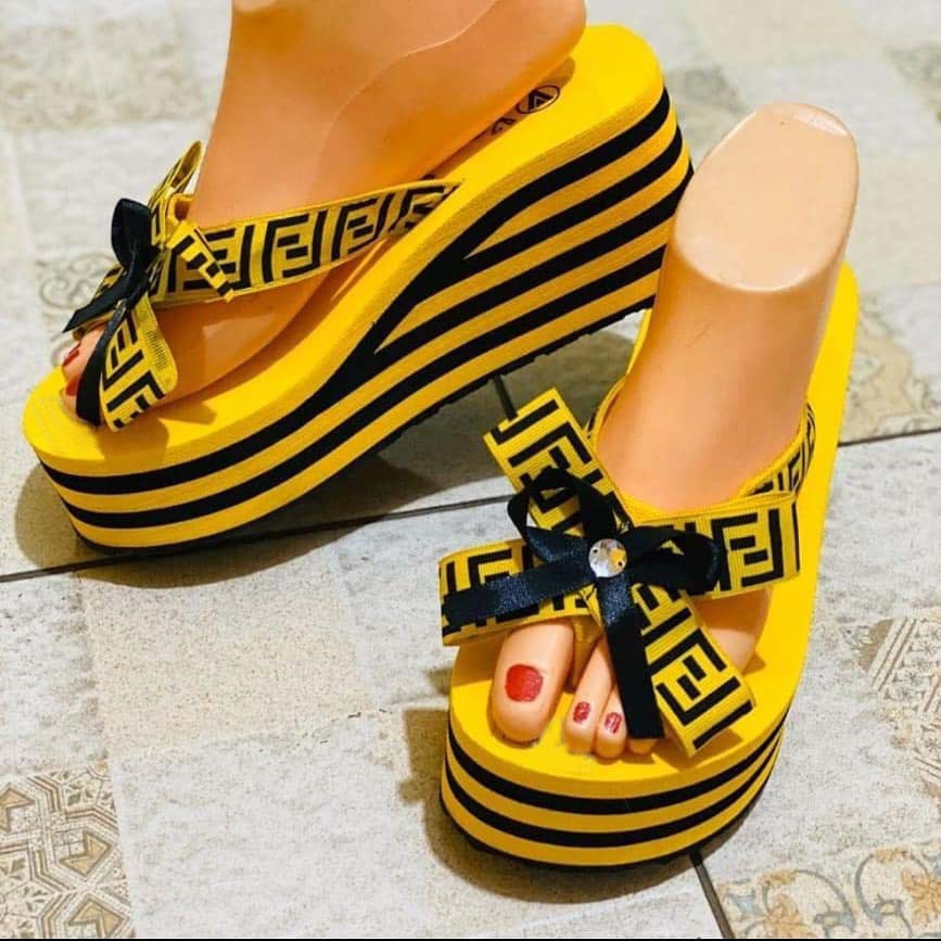 Sandal wanita hazwan jepit fendi kuning