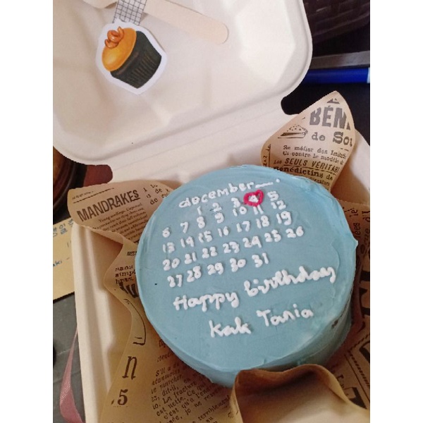 

Bento cake//korean mini cake/lettering cake//READY SETIAP HARI//koHARAP BACA DESKRIPSI BOX/