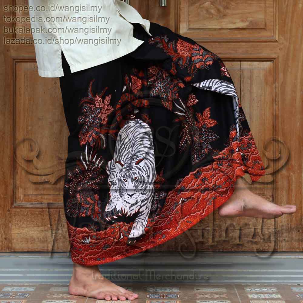 Sarung Batik Macan Putih - Sarung Batik Traditional Hitam - Sarung Pria Batik Solo