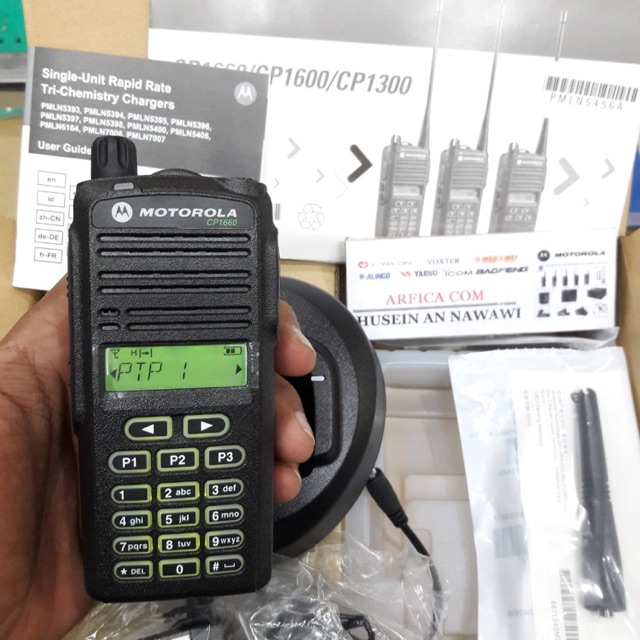 HT MOTOROLA CP 1660 UHF