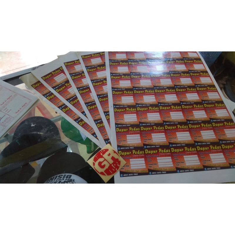 

STIKER A3 KERTAS DAN PLASTIK