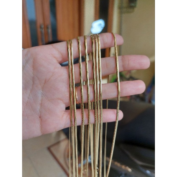 Kalung Titanium Gold  gepeng panjang 50cm