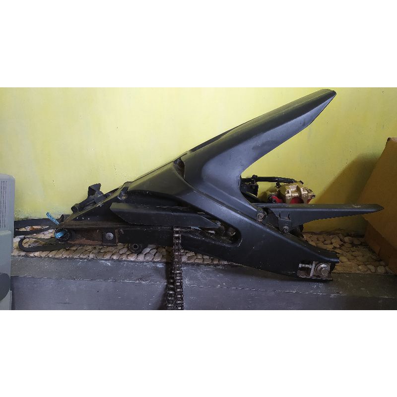 Swing Arm original Yamaha Xabre/v2