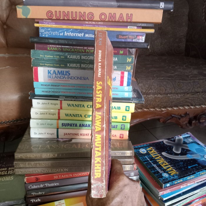 ORI BUKU BUNGA RAMPAI SASTRA JAWA MUTAKHIR