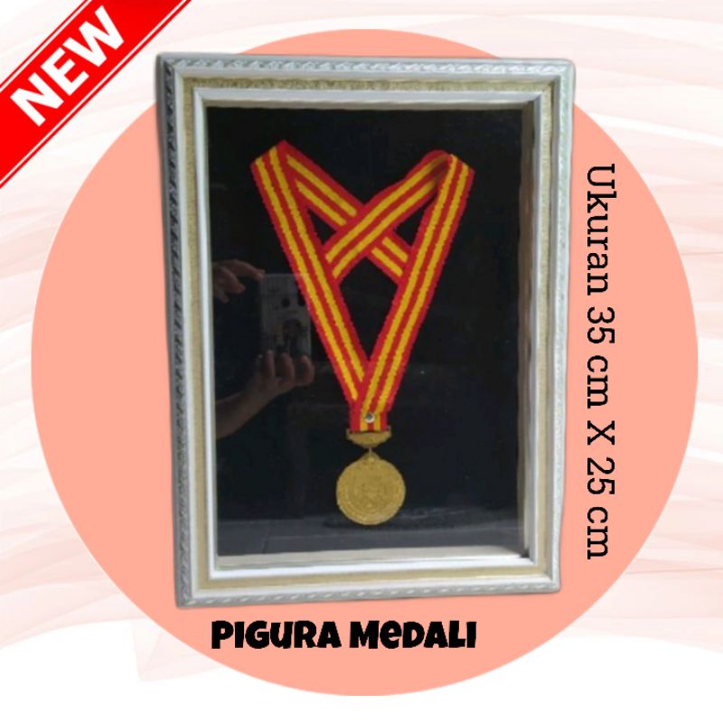 PIGURA TEMPAT MEDALI SUPER MURAH BOX MAHAR